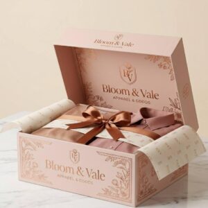 custom apparel packaging boxes